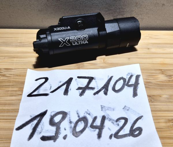 X300 Ultra Dummy in Schwarz 