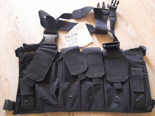 Chestrig Schwarz M4 AK Miltec