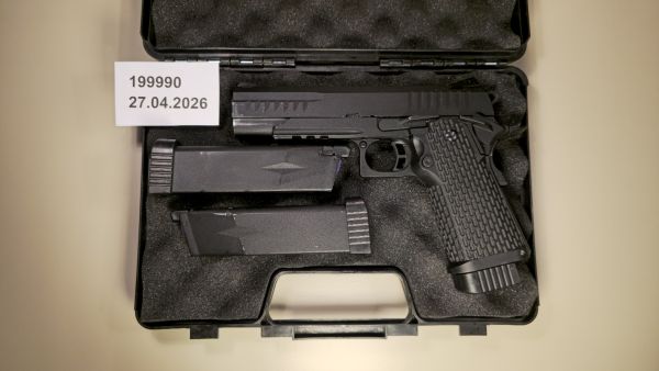 SSP1 mit 2 Magazinen und Zubehör