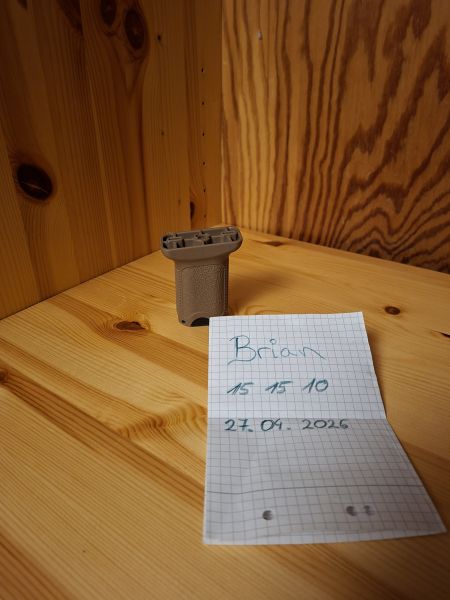 Kurzer M-Lok Griff Tan neuwertig 