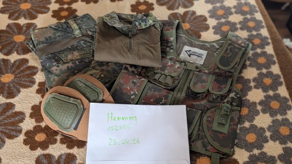 Komplett-Set Wald] Flecktarn Loadout – Invader Gear + Commando industries Weste + BW-Boonie (Unikat)