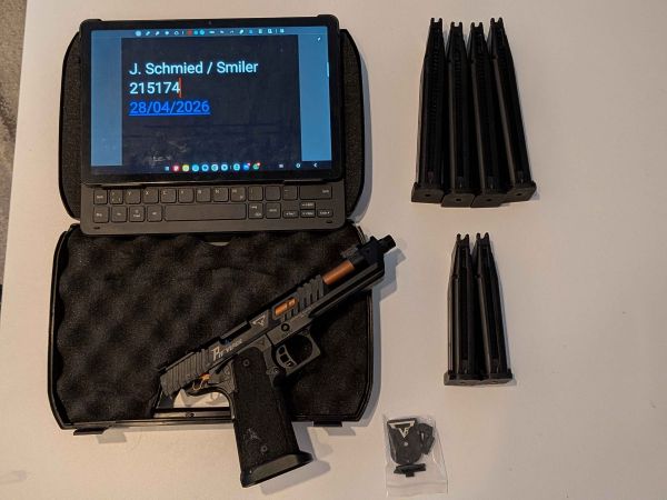 Begadi AA TTI Pit Viper mit 6 Magazinen und Waffenkoffer