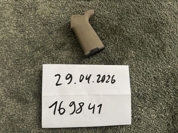 Magpul - MOE+ Griff für AR15/M4 - Flat Dark Earth - MAG416 FDE