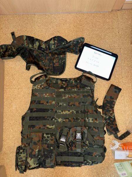 MilTec Molle taktische Weste Schaumstoff Flecktarn
