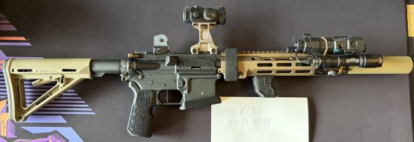 VFC MK16 10.3 URGI Vollmetall CO2 mit 6 Magazinen + Wartung & Tuningzubehör