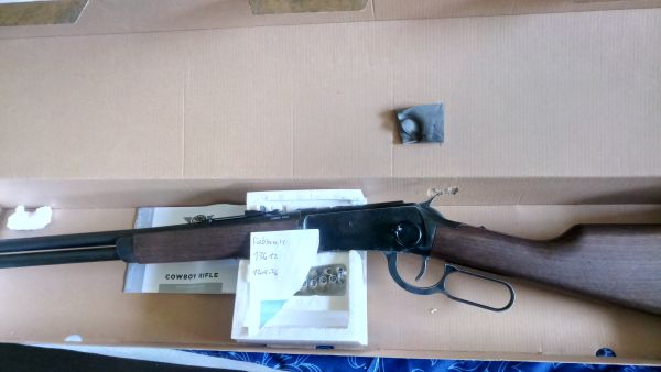 Legends Western Cowboy Rifle (Winchester)