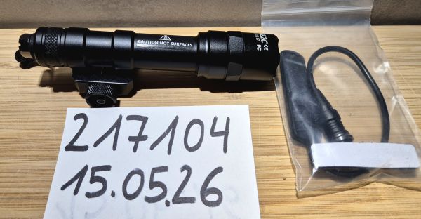SF M600B Dummy in Schwarz 