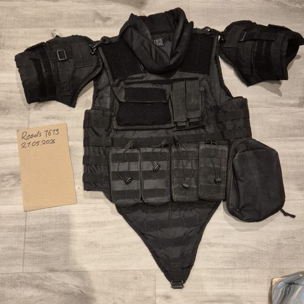 Weste Plate Carrier Schwarz Matrix Tactical Systems Body Armour