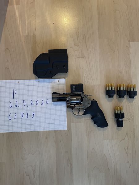 ASG Dan Wesson 715 2.5 Zoll mit Tuning