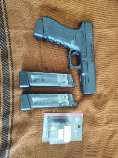 Tokyo Marui Glock17 Shooters Design Alu Schlitten +2 Magazine