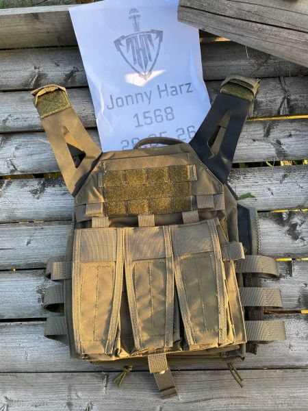JPC 2.0 Plate Carrier Replika Set – Oliv / Ranger Green + Triple Mag Placard / AVS Flap