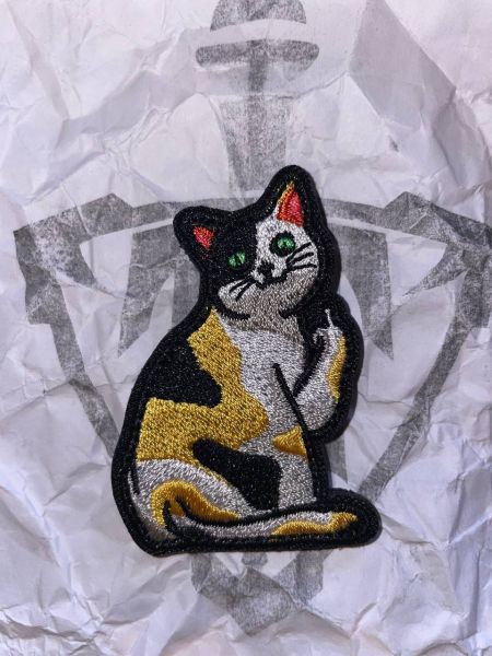 Katze Mittelfinger Velcro Patch – Freche Kitty Cat – Gestickter Klett Aufnäher