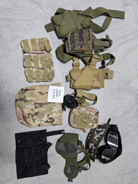 Konvolut Taschen, Gürtel, Brille, Holster