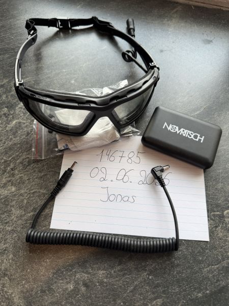 Novritsch Brille Komplettset