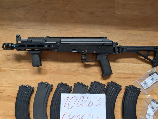 TM AKX GBB