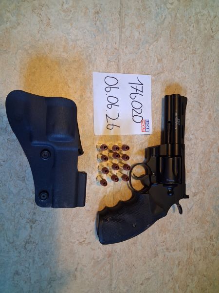 KWC/Umarex Colt Python 4