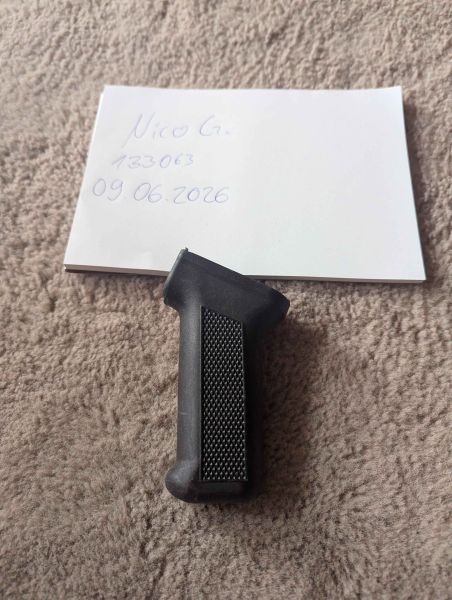 AEG Pistolgrip AK
