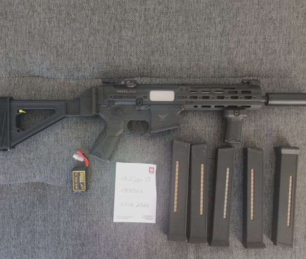 Double Eagle  Phylax UTR45C mit Gate Titan