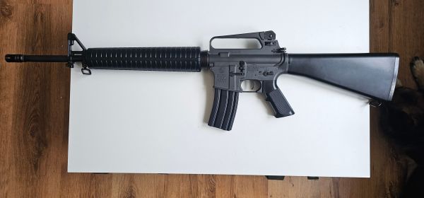 Tokyo Marui Colt M16A2 