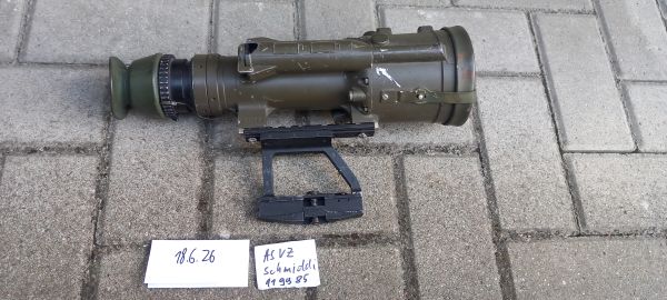 Deaktiviertes Fero Z 51 mit Montagen