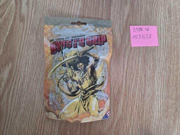 Die Free Co Kung Fu Griff tan original