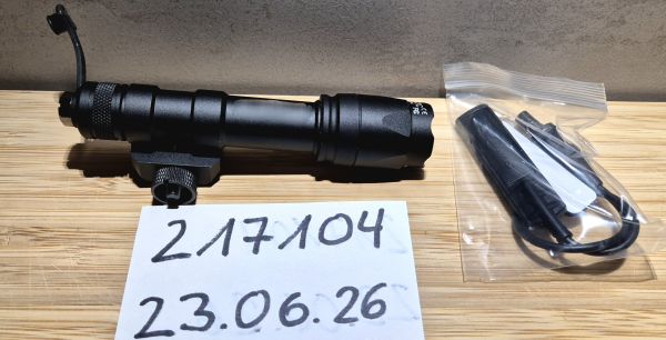 SF M600C Dummy in Schwarz