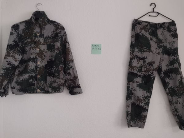 Chinesische Uniform in Typ 07 woodland kein Original