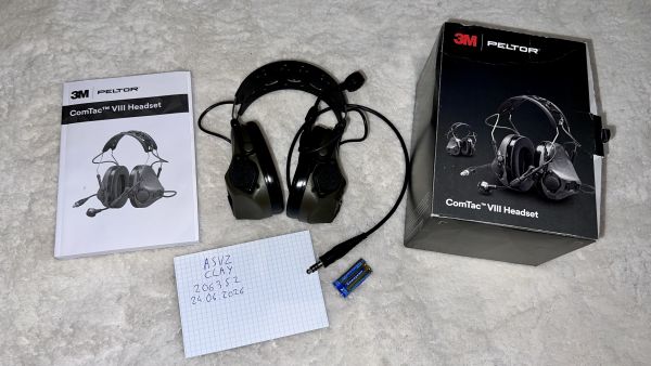 Peltor Comtac VIII NEU