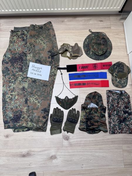 Ausrüstung Klamotten, Flecktarn Hose, Hut, Faceshield, Handschuhe, Sleeves