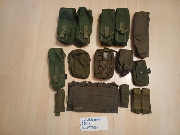 Konvolut aus MOLLE-/Tactical-Gear in Olive Drab