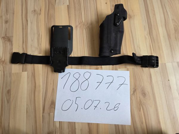 Safariland Lv. 2 Holster für Glock 17 mit Licht und Optik CLON