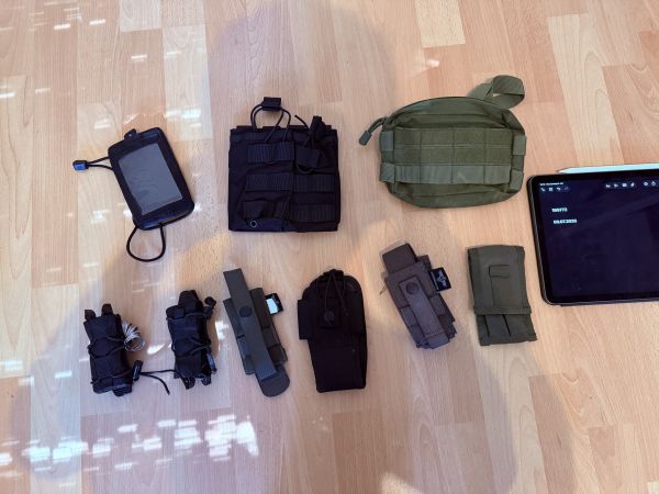 Diverse Pouches