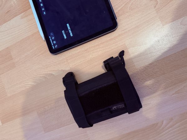Arm Pouch für Karten (Wrist Office) Schwarz