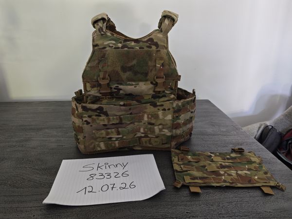 Velocity Systems Scarab LT in L/XL mit Zubehör 