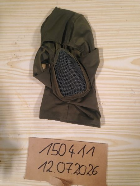 Sturmhaube mit gittermaske