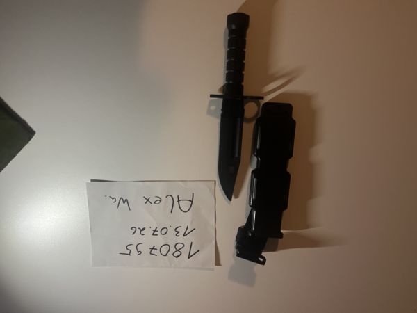 Dummy-Messer mit Hülle – MilSim