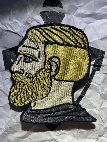Yes Chad Meme Patch – Nordic Gamer – gestickter Klett-Aufnäher – 8 × 7,6 cm