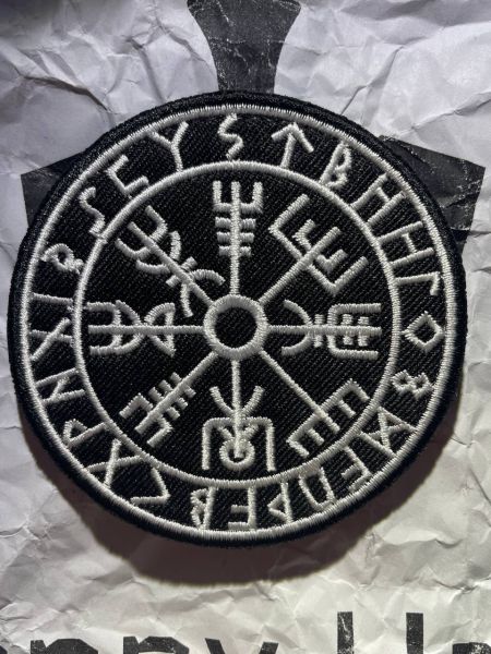 Vegvísir Viking Patch – nordischer Kompass – gestickter Klett-Aufnäher – 8,3 × 8,3 cm