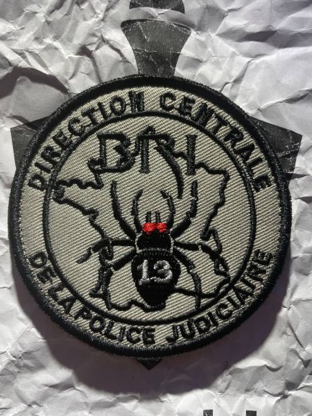 Frankreich DNPJ Patch – Police Judiciaire Brigade Nr. 13 Rennes – gestickter Klett-Aufnäher – 8 × 8 cm