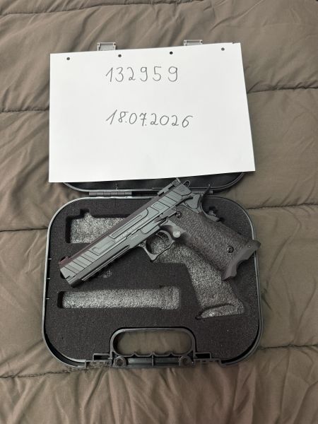 Army Armament R601 Hi-Capa mit Guarder Alu Hop Up und 3 Magazinen