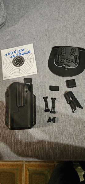 Blackhawk Omnivore Multifit Holster Streamlight TLR - Rechts