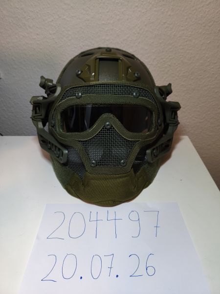 Schutzhelm mit vollgesichtsmaske 