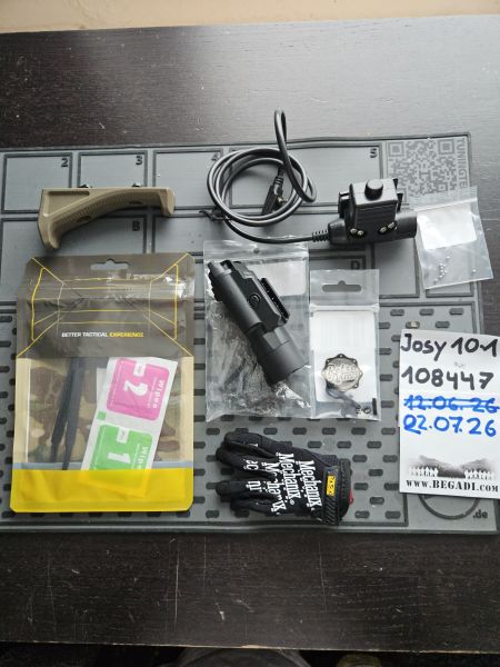 V2: Retro Arms Bolt Catch, Feuerwahlhebel Kugeln, Opscore Headset Abdeckung Multicam, Surefire X300 Dummy Klon, Waffen Licht, AR15, LCT G&G V2 Internatels, Fire Selector