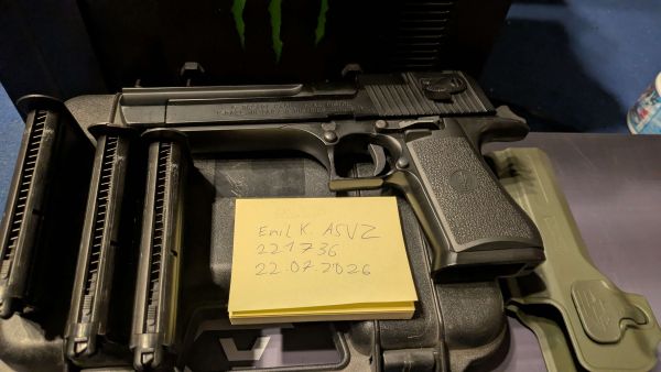 Desert eagle Tokyo Marui Hardkick
