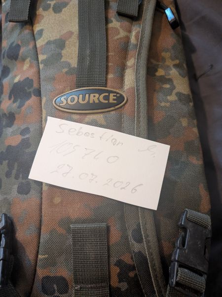 Source Trinklase mit Rucksack