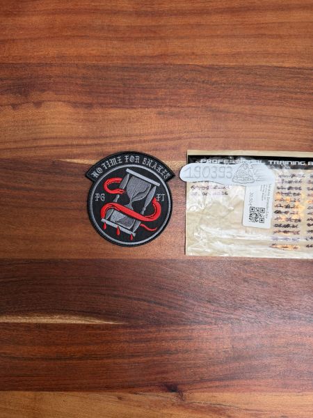 FTmr Fear Tomorrow „No Time for Snakes“ Patch Stick Neu FOG