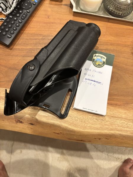 Glock 17 safariland clone
