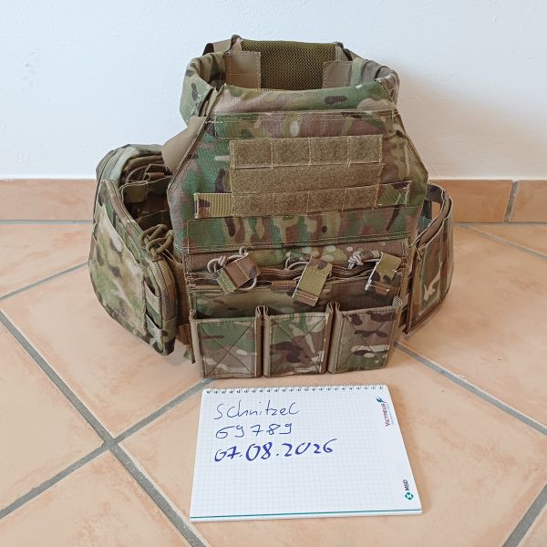 A-Two Tactical JPC Multicam in M mit hochwertigen Taschen