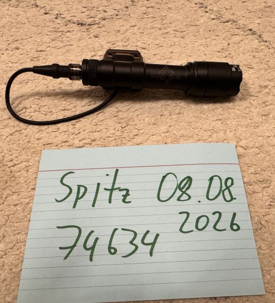 M600U Dummy Light mit Mount