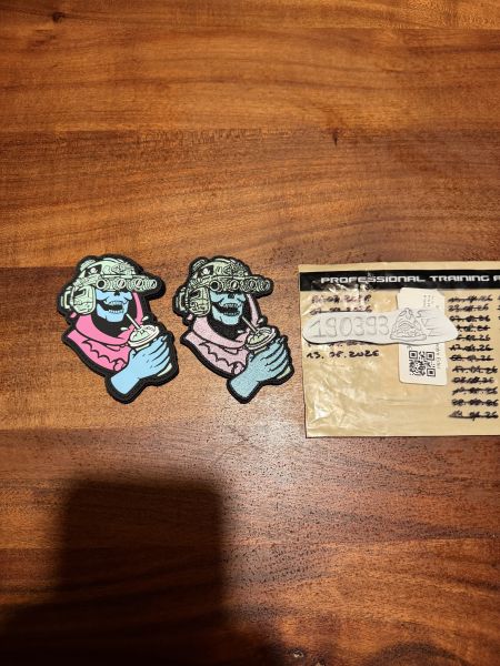 Wastelandkooks „QuadNod“ MISFORTUNE PVC/Woven Patch GITD Neu FOG